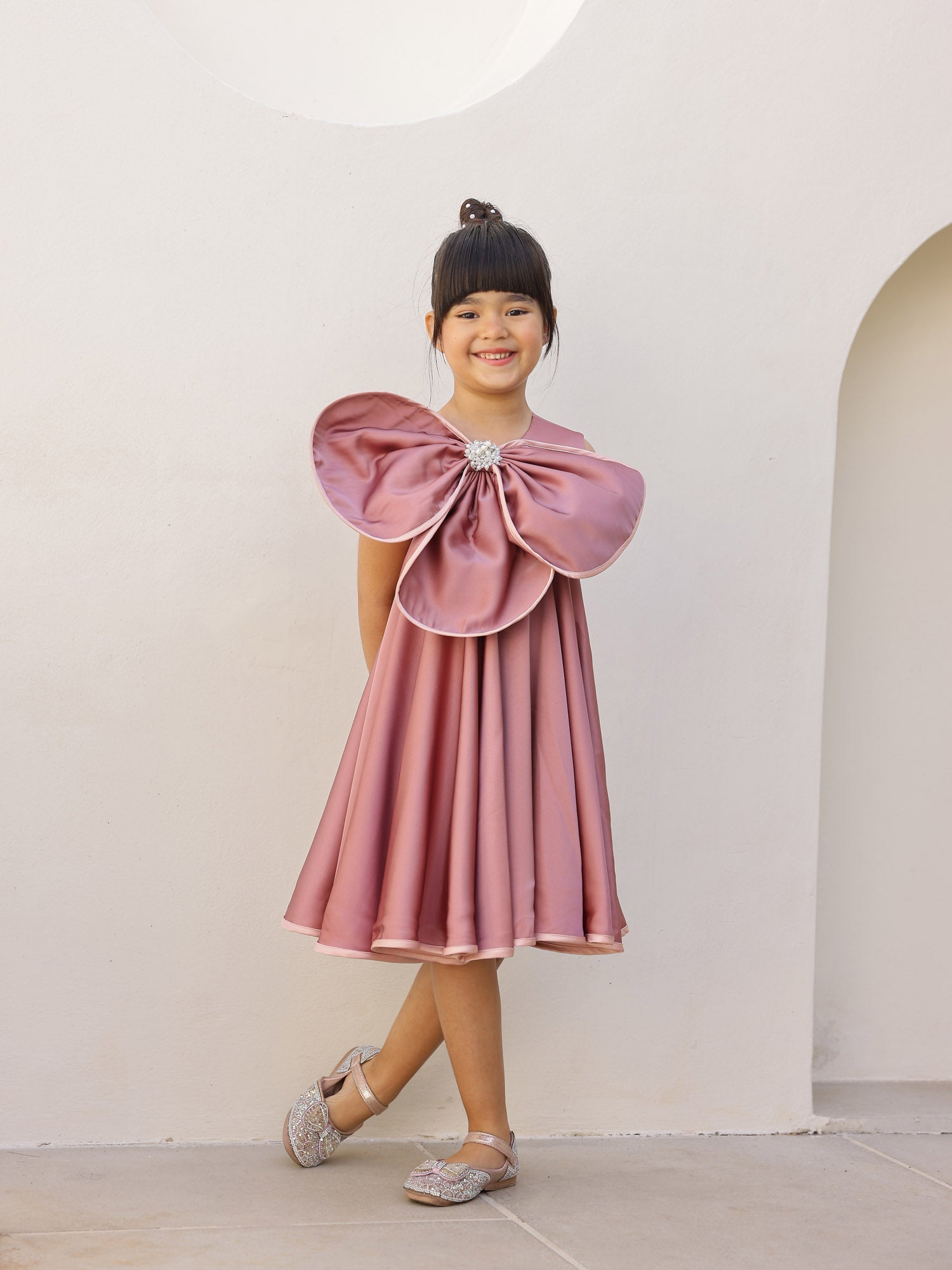 JANYAS CLOSET Mauve Classy Pearl Petal Party Dress