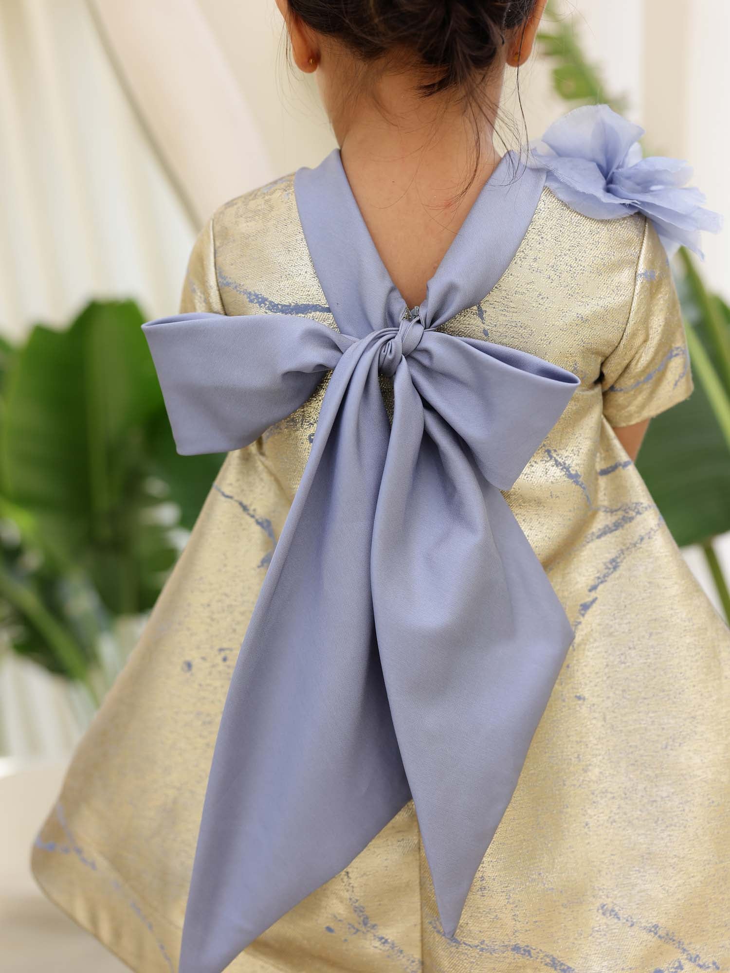 JANYAS CLOSET Metallic Jacquard Bow Dream Dress