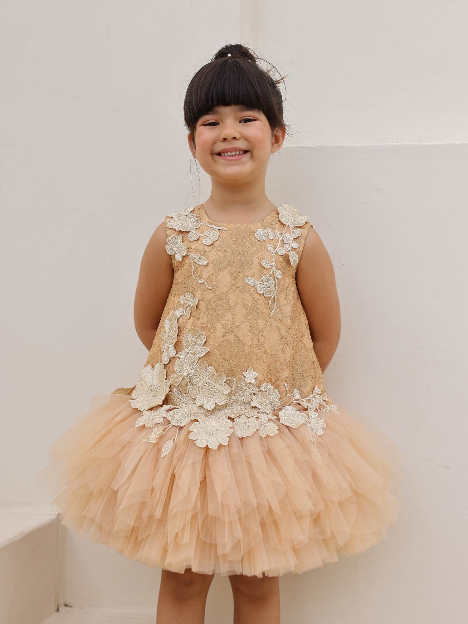 JANYAS CLSOET Golden Glory Princess Dress