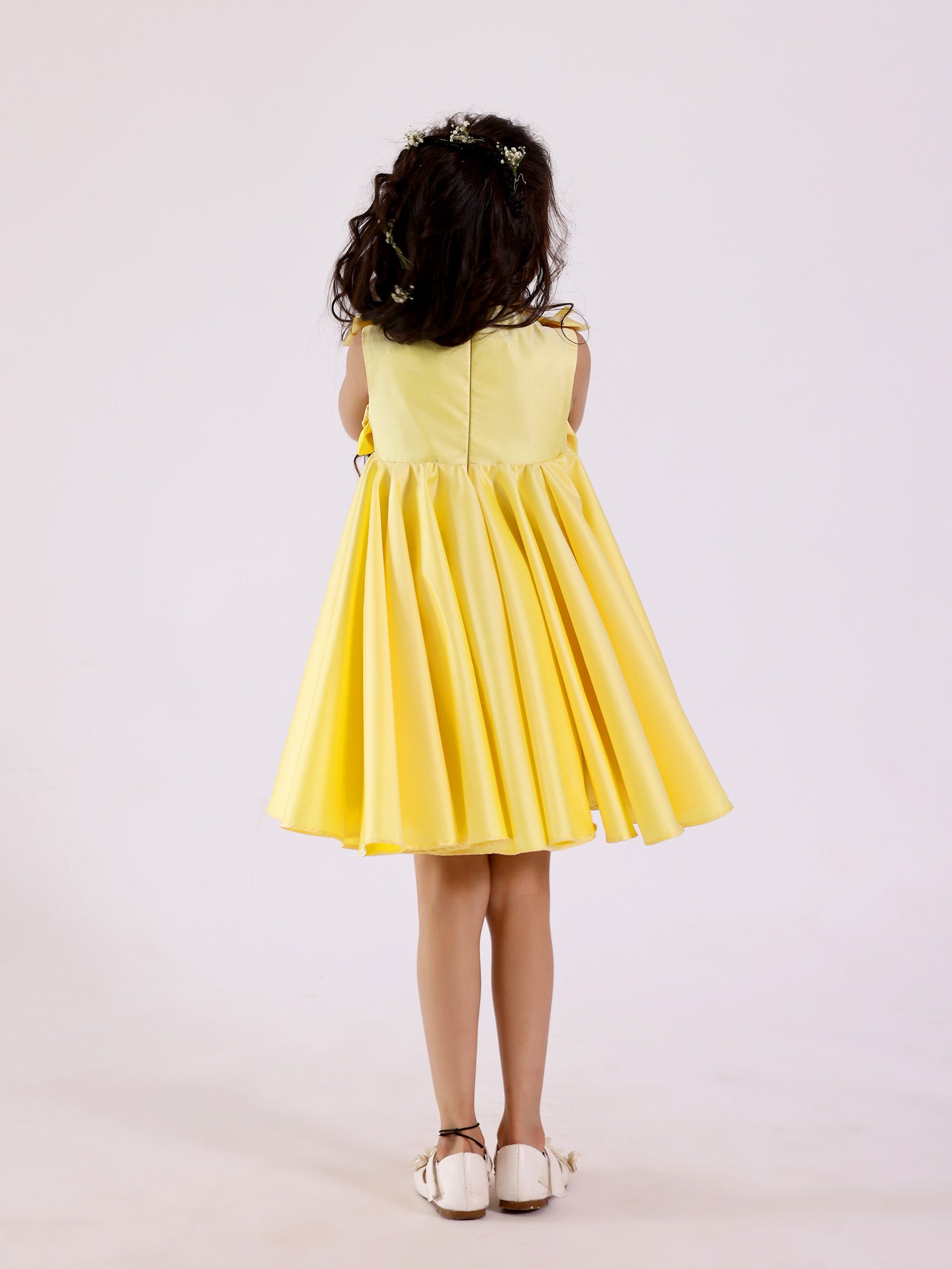 Sample Janya's Closet: Twirly Yellow Bows Dress
