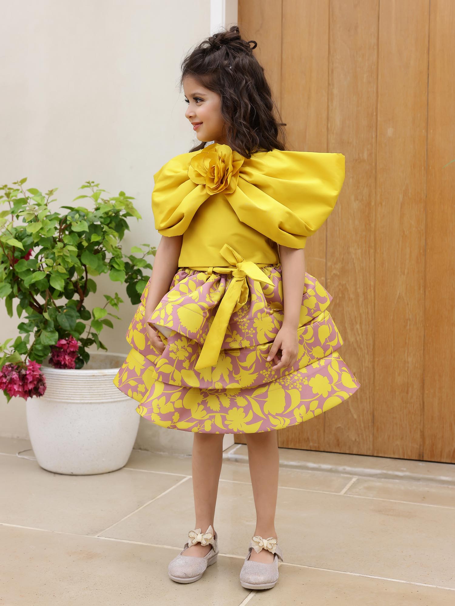 JANYAS CLOSET Yellow Petal Skirt Top