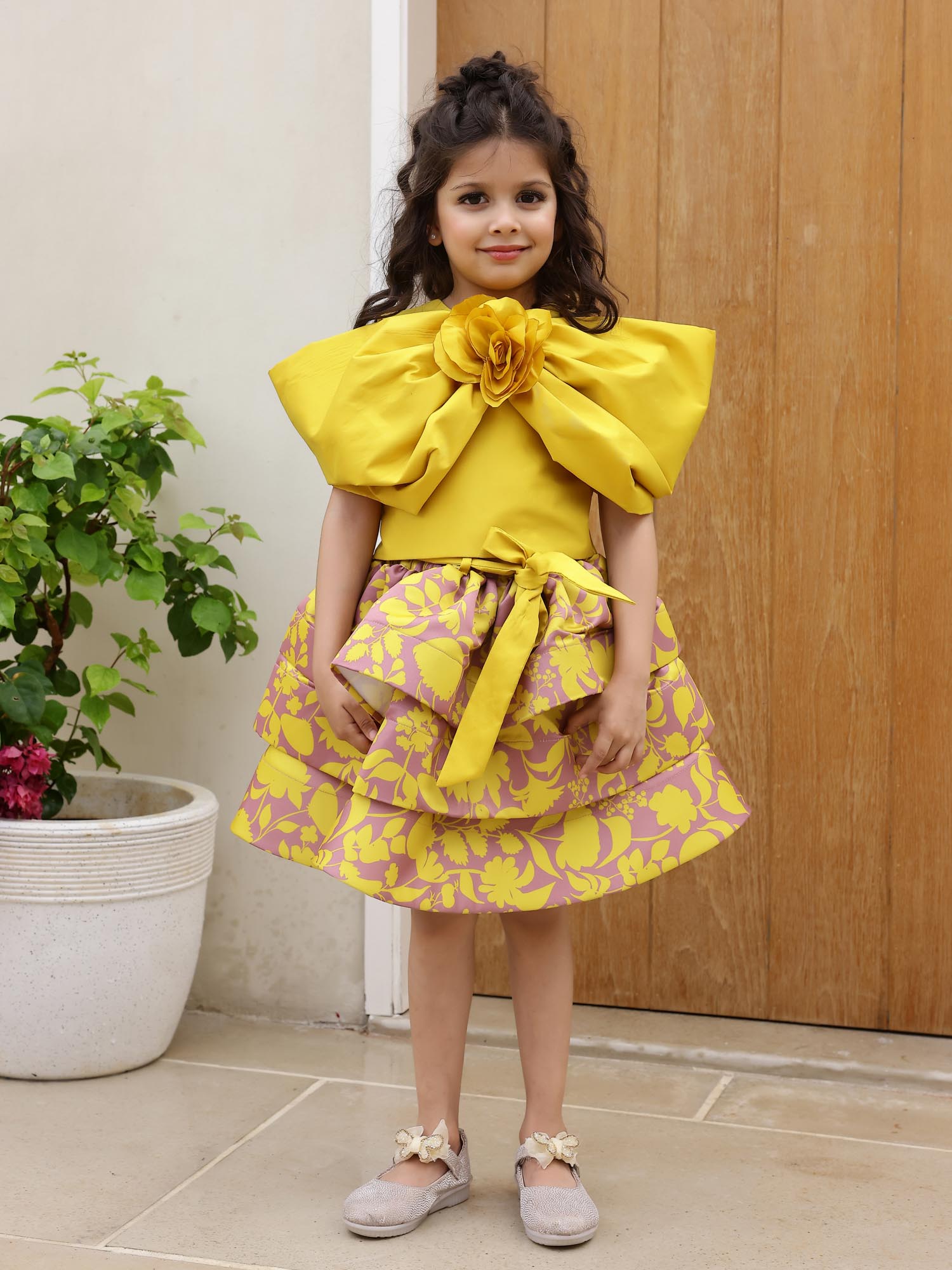 JANYAS CLOSET Yellow Petal Skirt Top