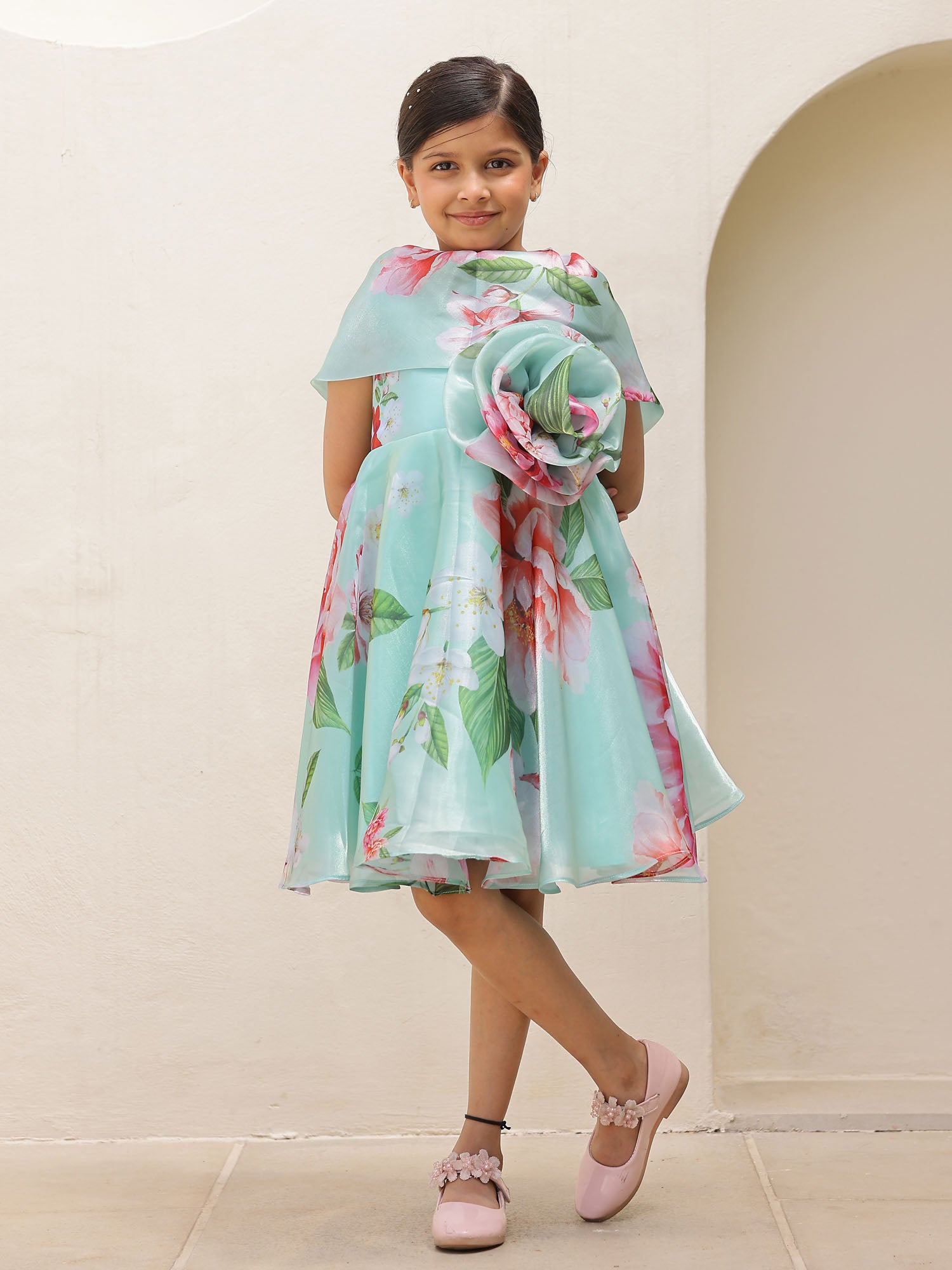 Green Glossy Shawl Collar Dress
