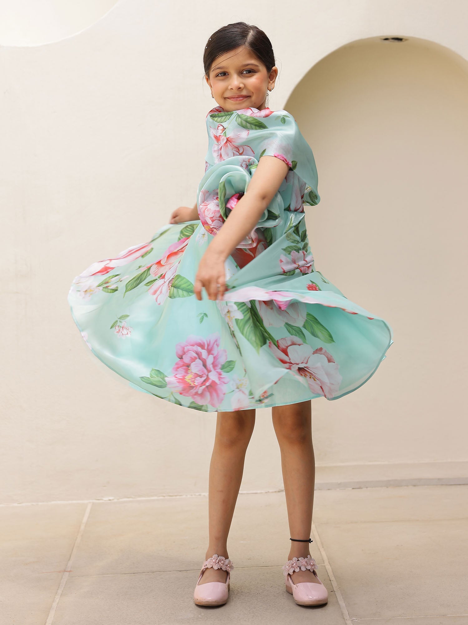 Green Glossy Shawl Collar Dress