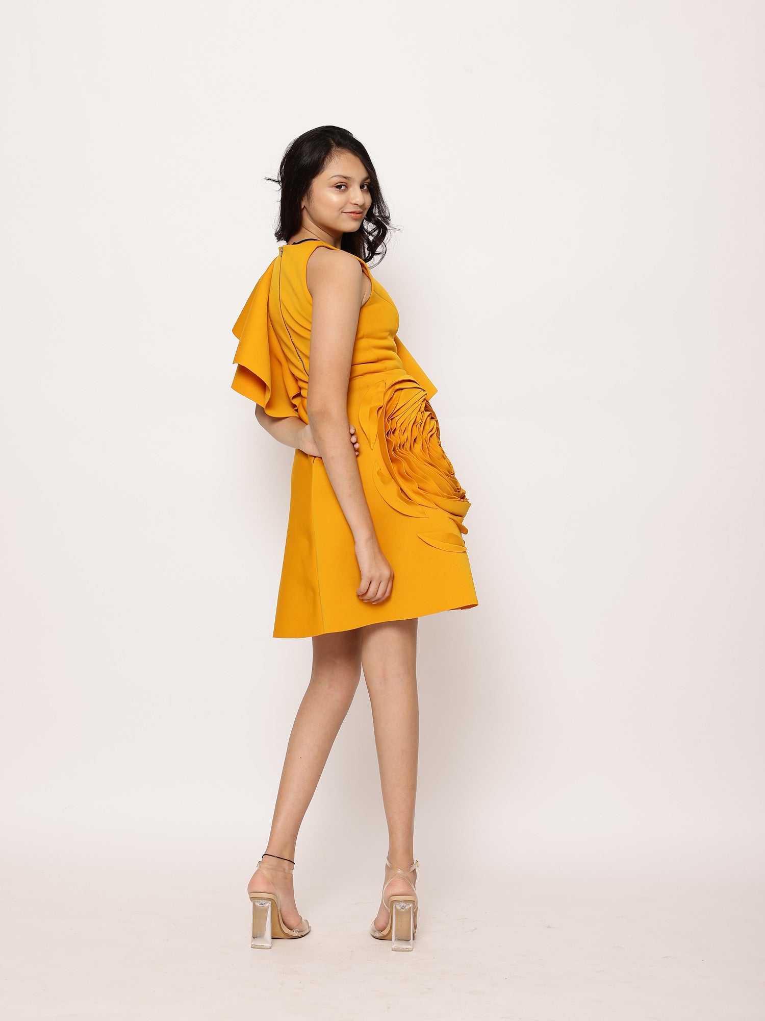 Janyas Closet: Yellow Teen Ruffle Pop On Party Dress