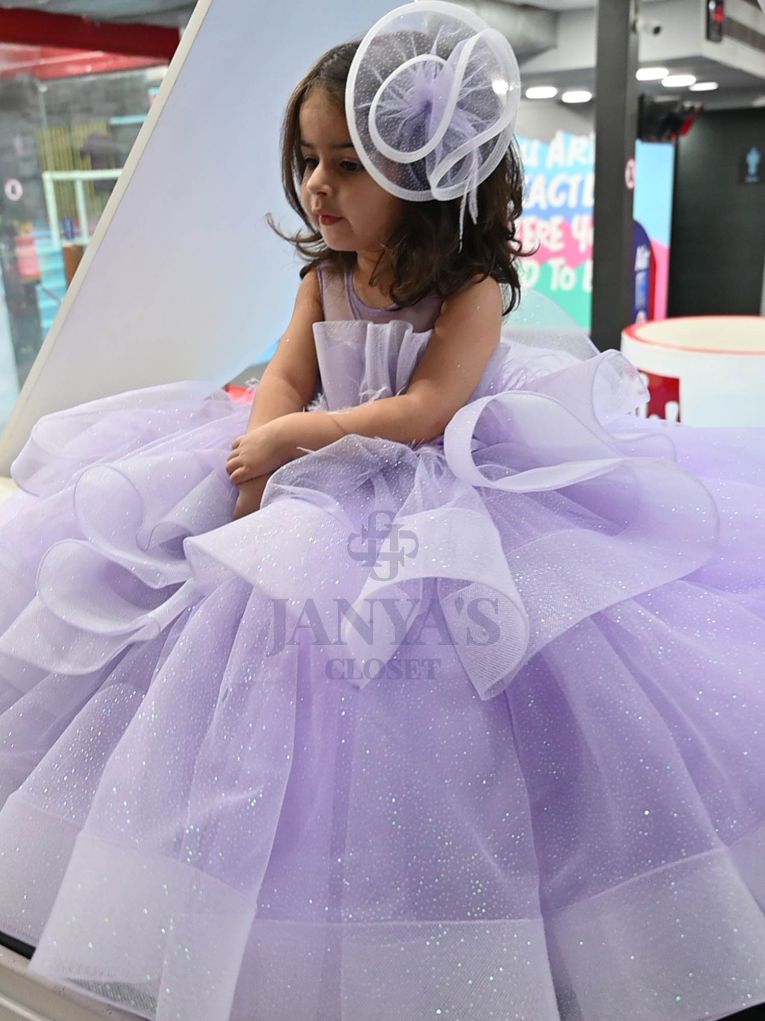 Dazzling Dream Lialac Gown With Hair Pin