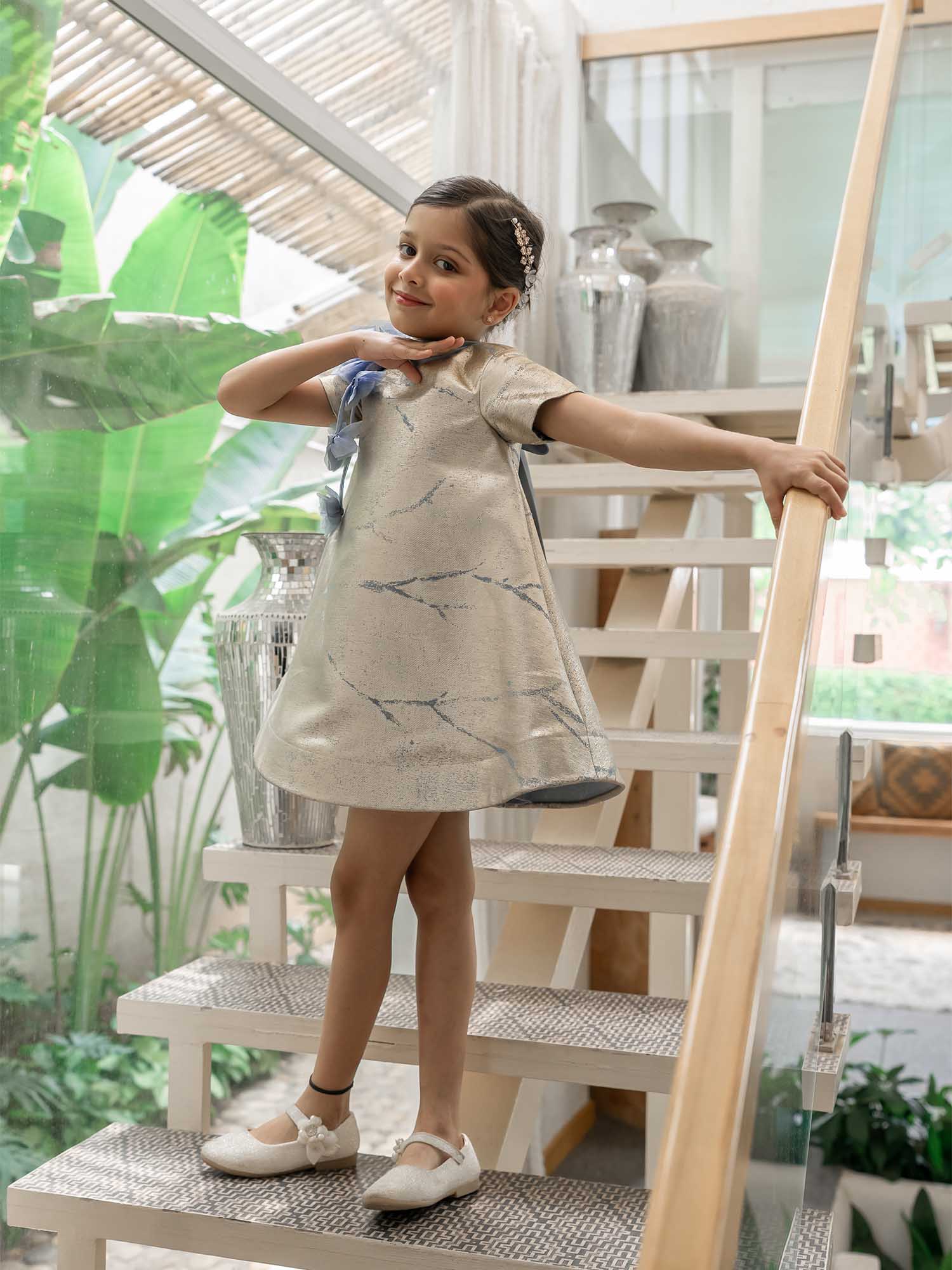 JANYAS CLOSET Metallic Jacquard Bow Dream Dress