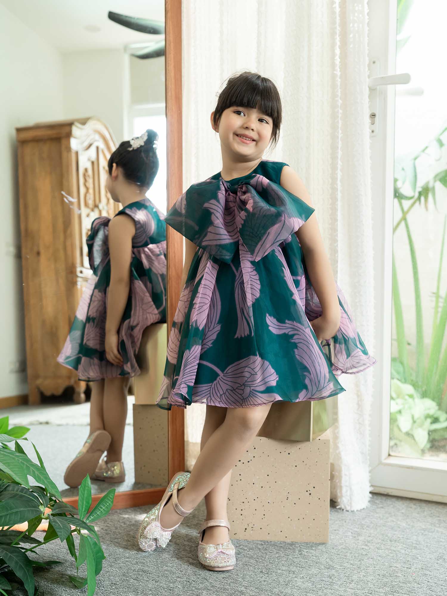 Tinker twirly bow dress