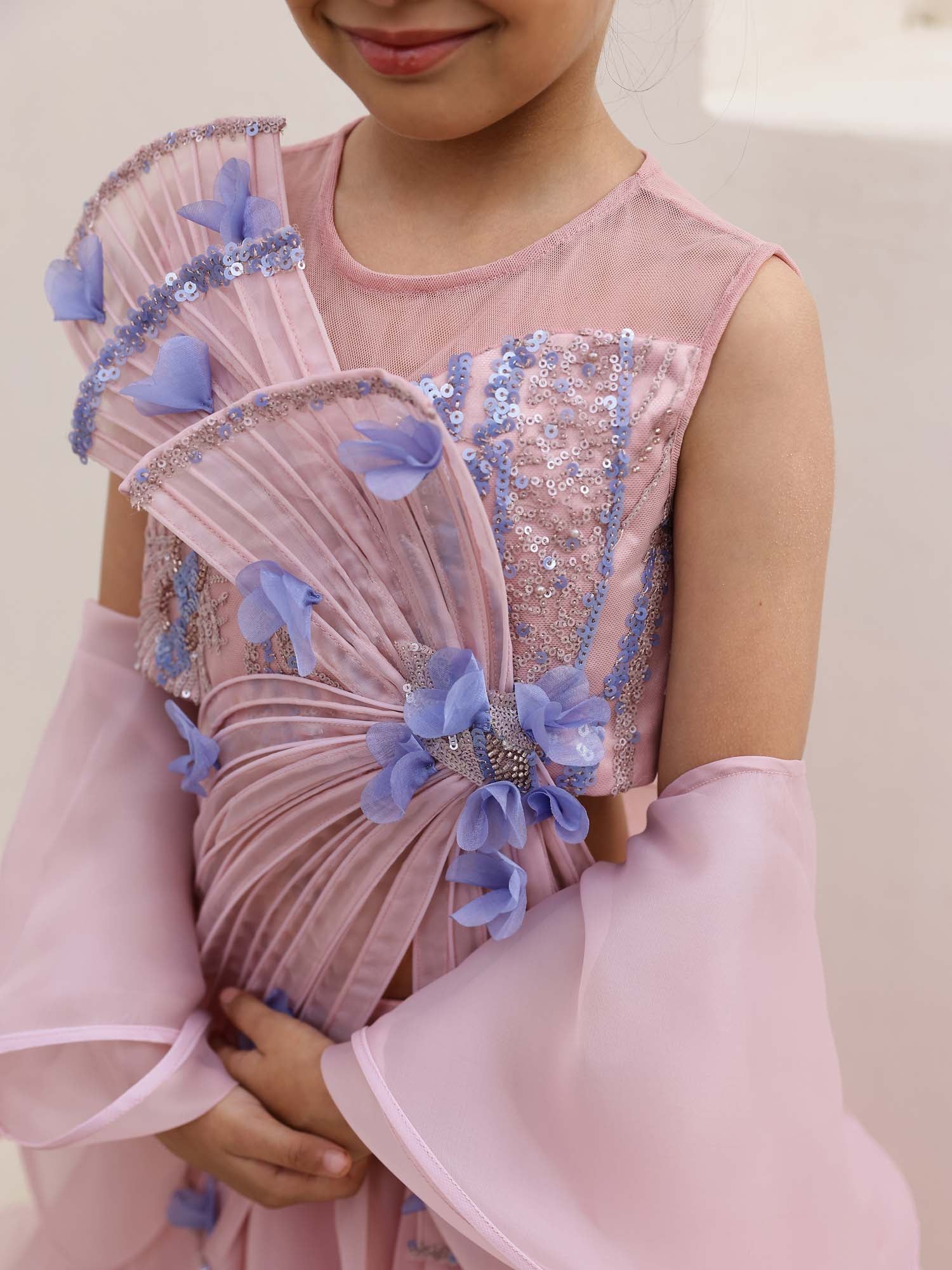 3D flower wired Drape