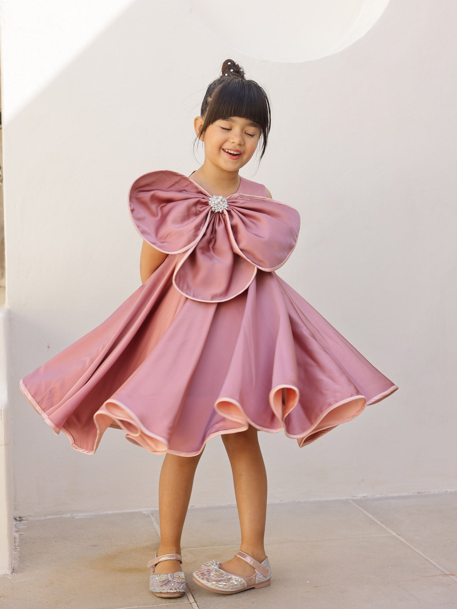 JANYAS CLOSET Mauve Classy Pearl Petal Party Dress