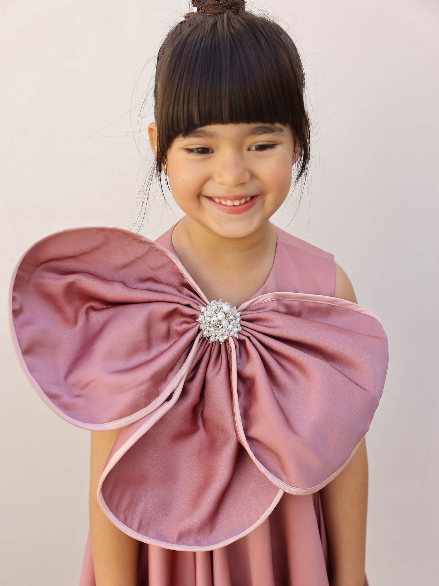 JANYAS CLOSET Mauve Classy Pearl Petal Party Dress
