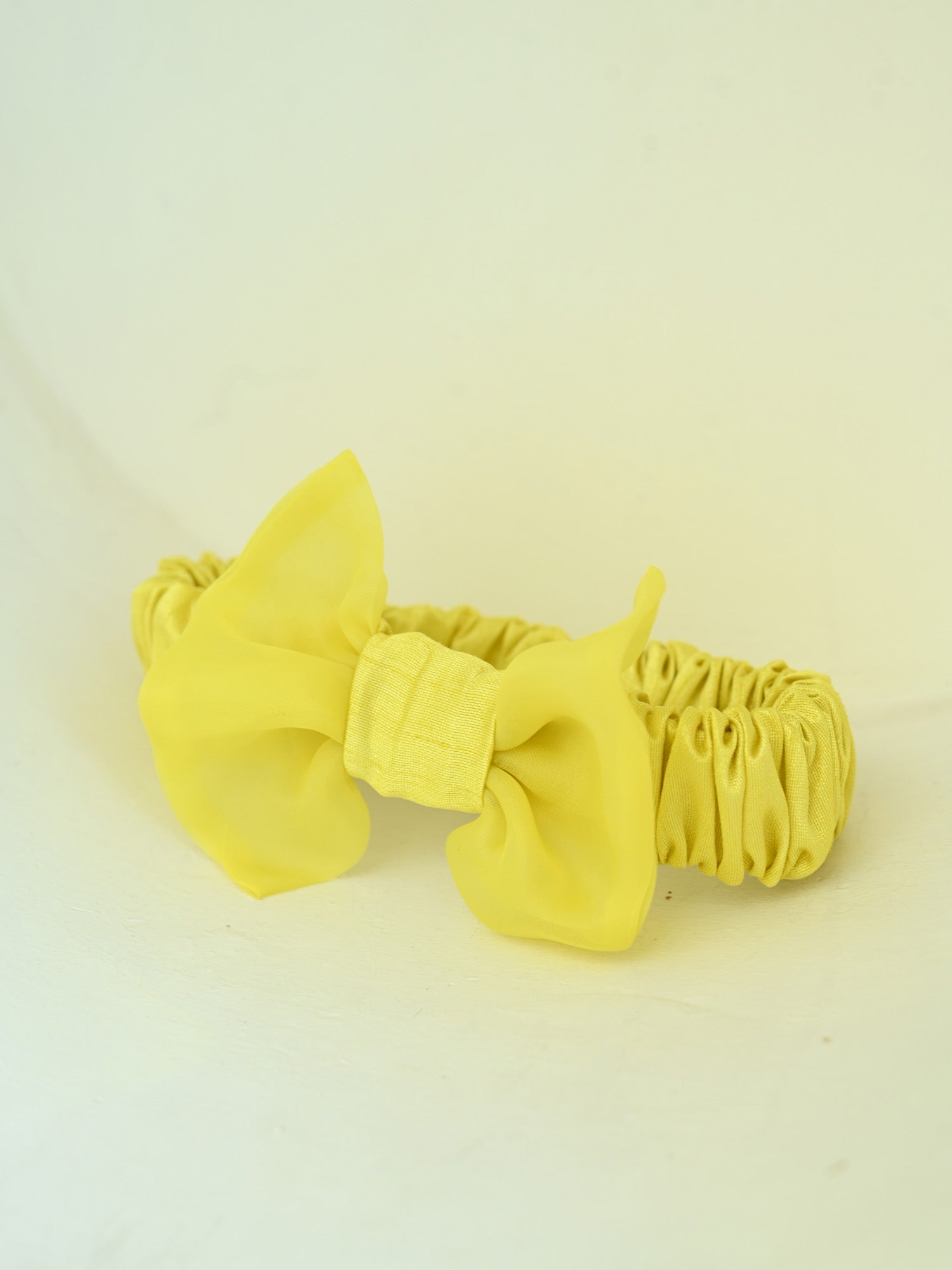 JANYAS CLOSET Yellow Sunshine Pearl Bow Dress Set for Newborns