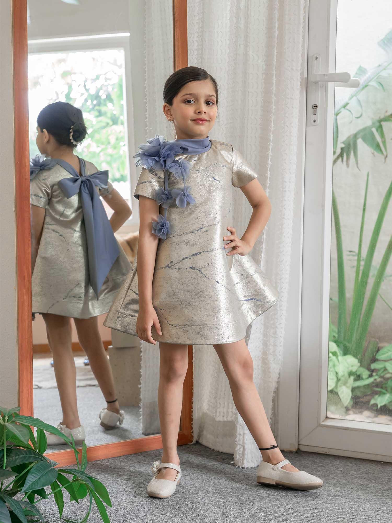 JANYAS CLOSET Metallic Jacquard Bow Dream Dress