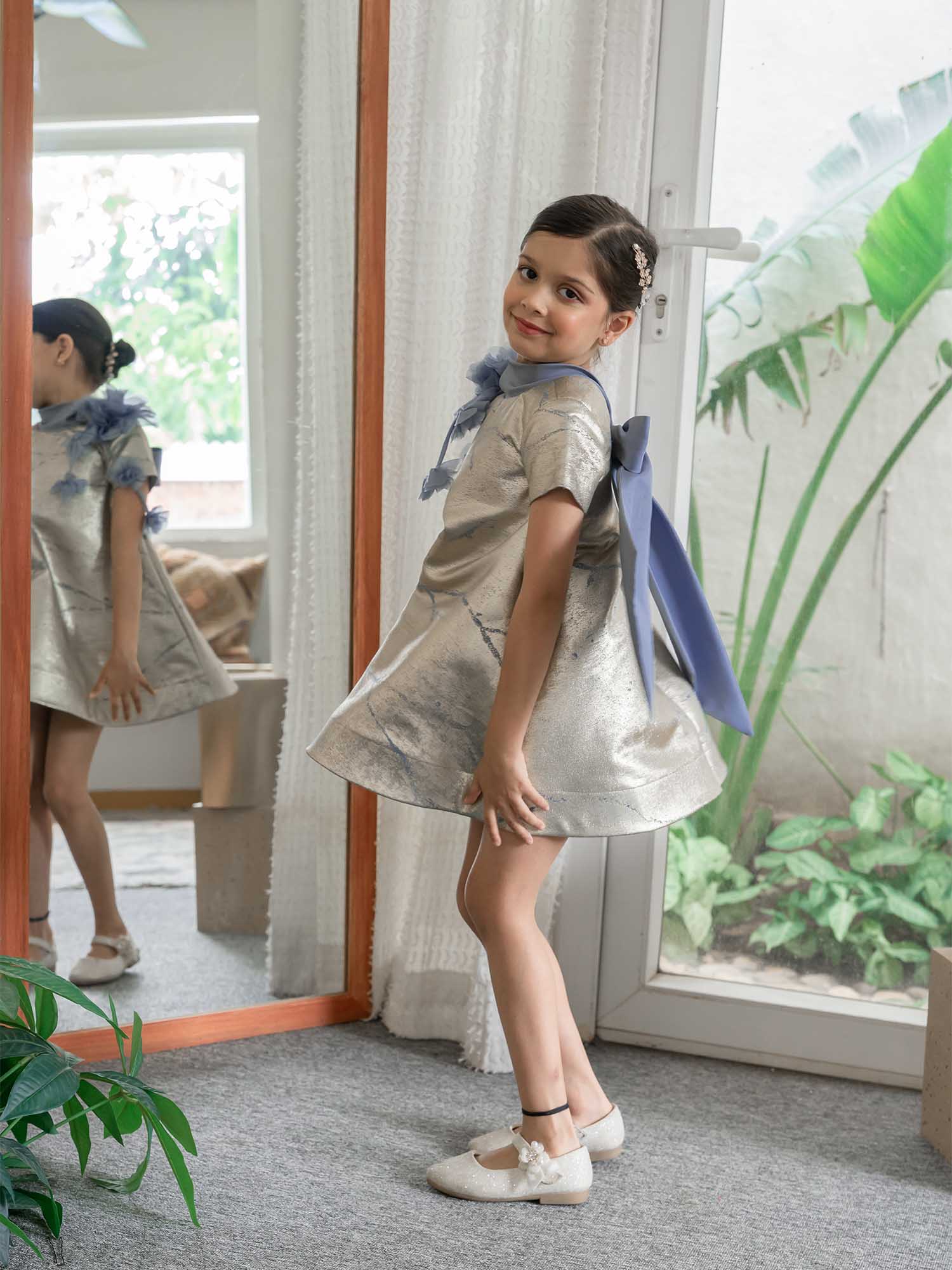 JANYAS CLOSET Metallic Jacquard Bow Dream Dress