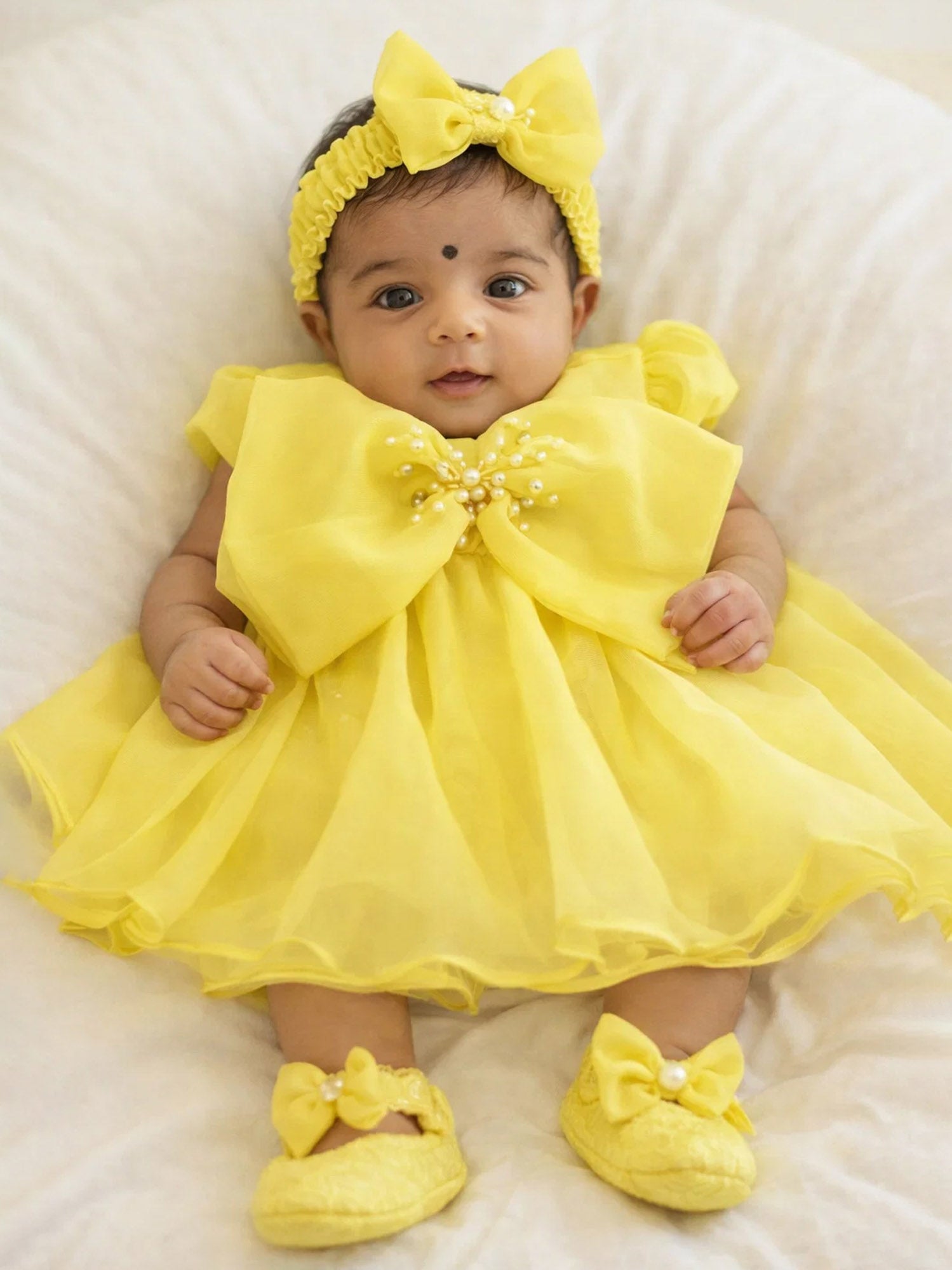JANYAS CLOSET Yellow Sunshine Pearl Bow Dress Set for Newborns